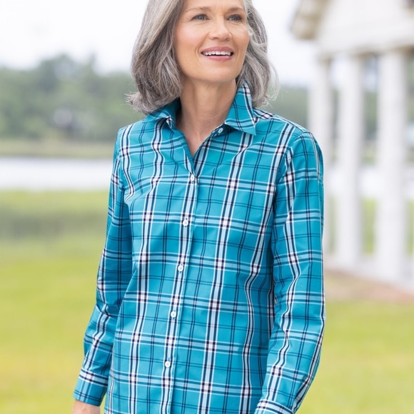 Foxcroft Wrinkle Free Long Sleeve size 6 - Picture 6 of 6